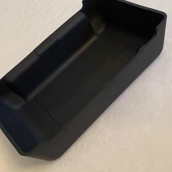 Topfit | Tesla Model Y & X Under Seater Storage Box Rubber Organizer Tray Black - Picture 7 of 16